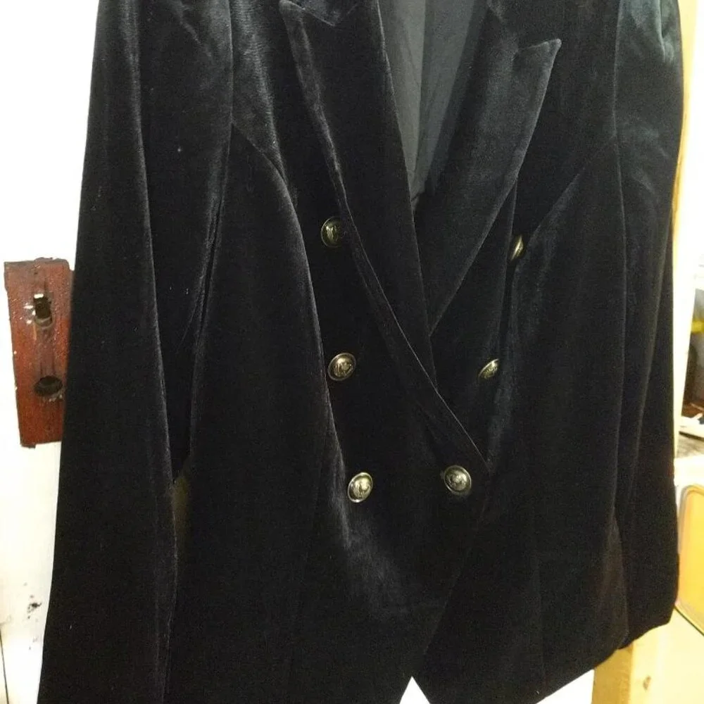 Venus Black Velvet Blazer - Size 14
